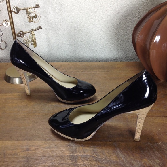 Nine West Black Patent Leather Platform Heels - Picture 4 of 8